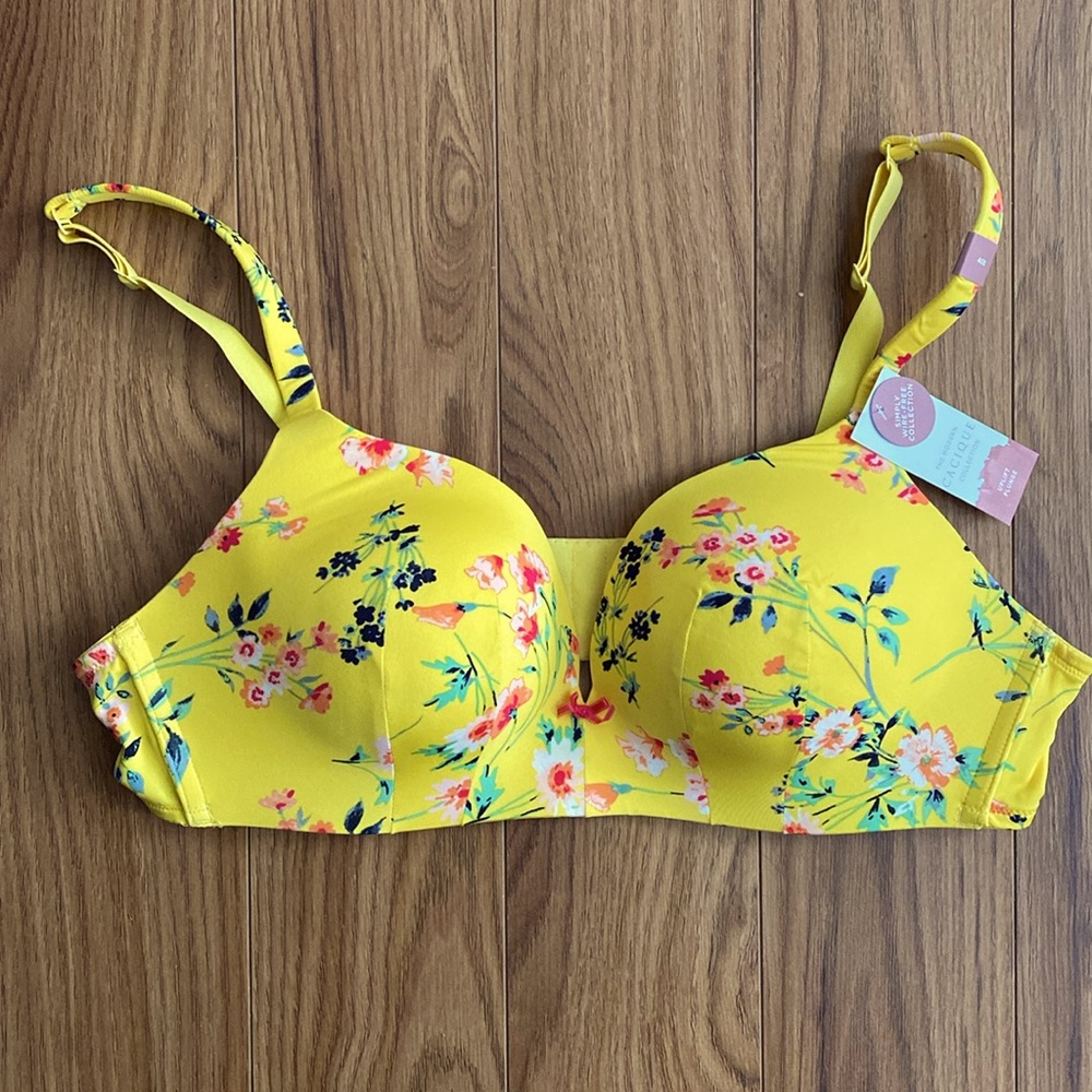 Wirefree Cacique Bra 40B